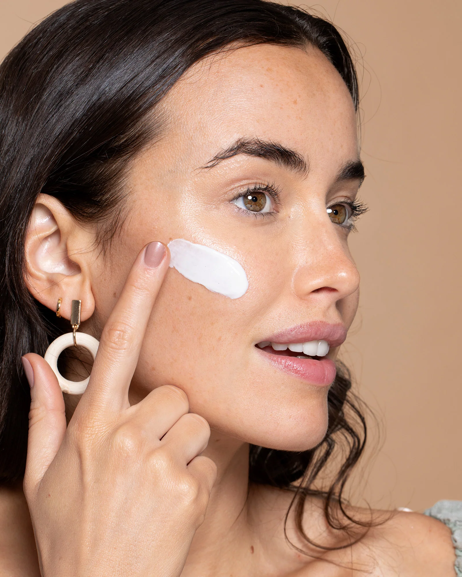 Ageless Daily Moisturiser UV Protection SPF 50+ - Image 6