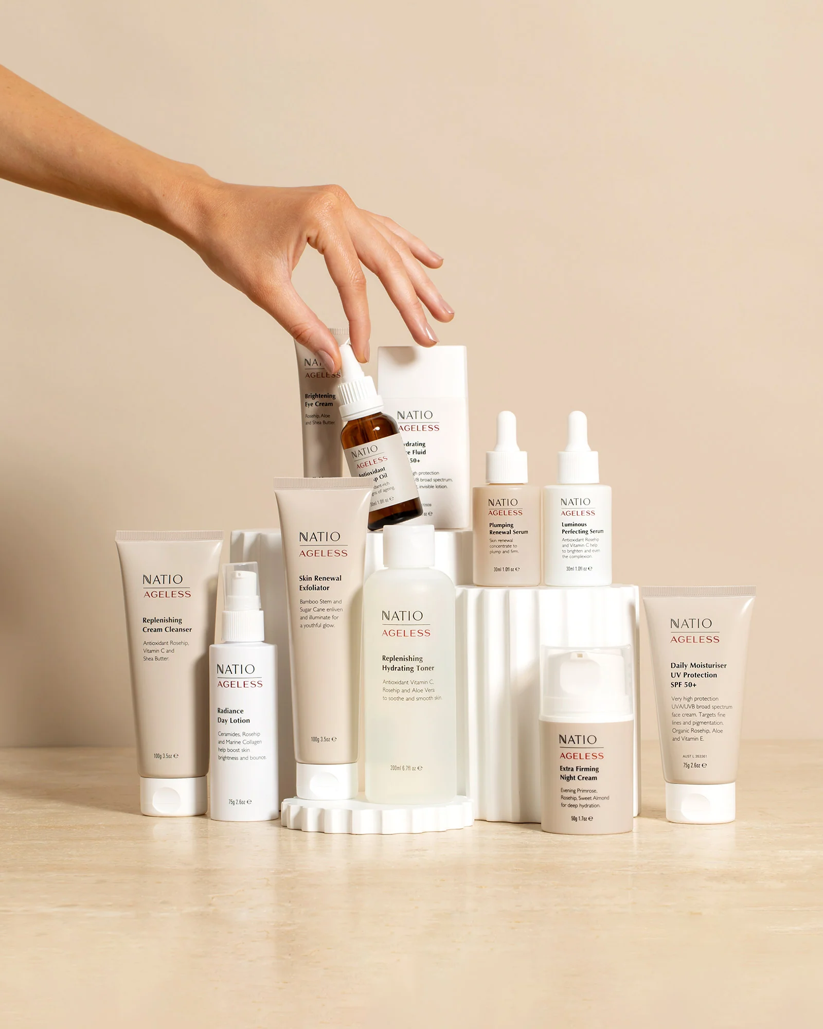Ageless Hydrating Face Fluid SPF 50+ - Image 4