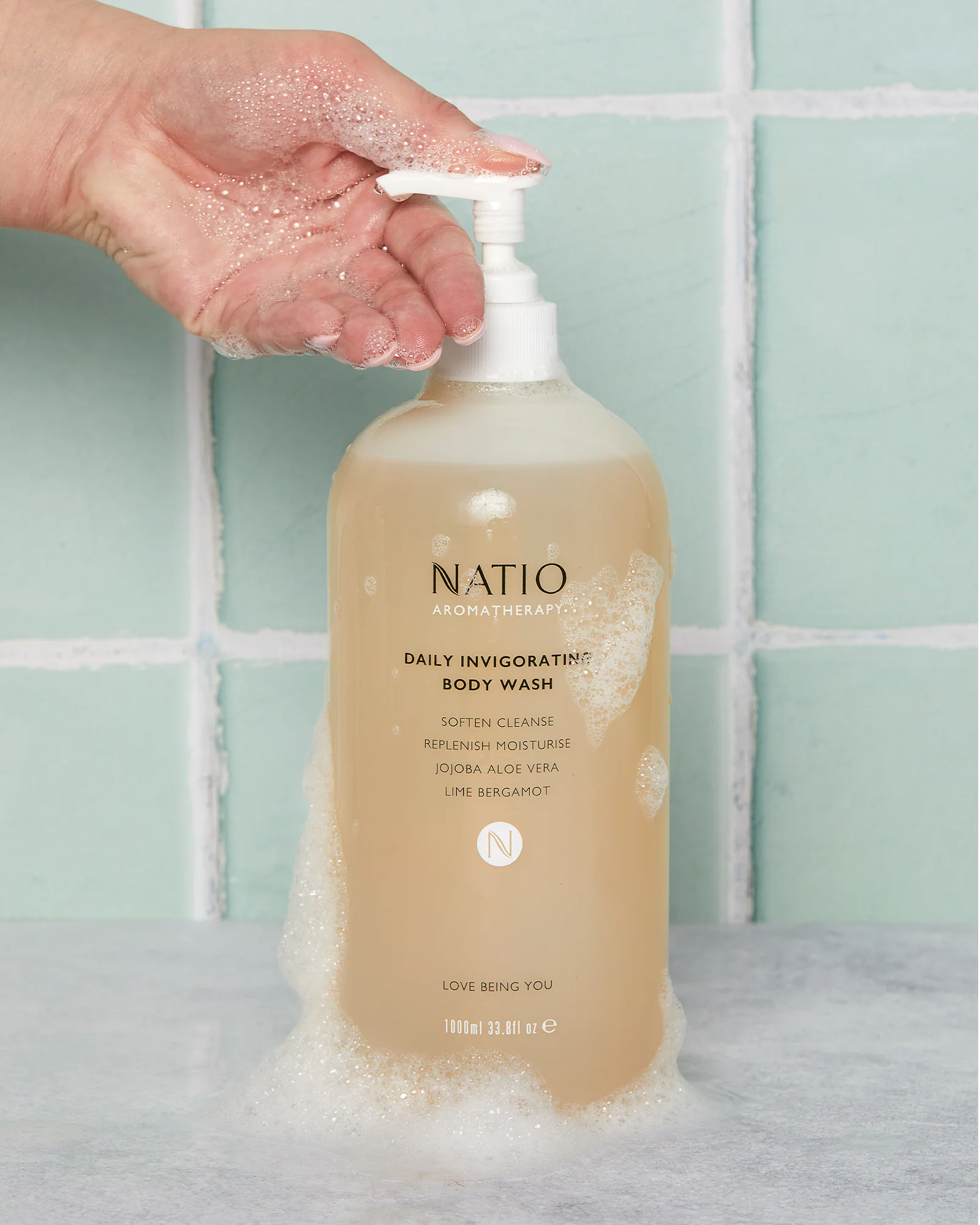 Aromatherapy Daily Invigorating Body Wash - Image 5